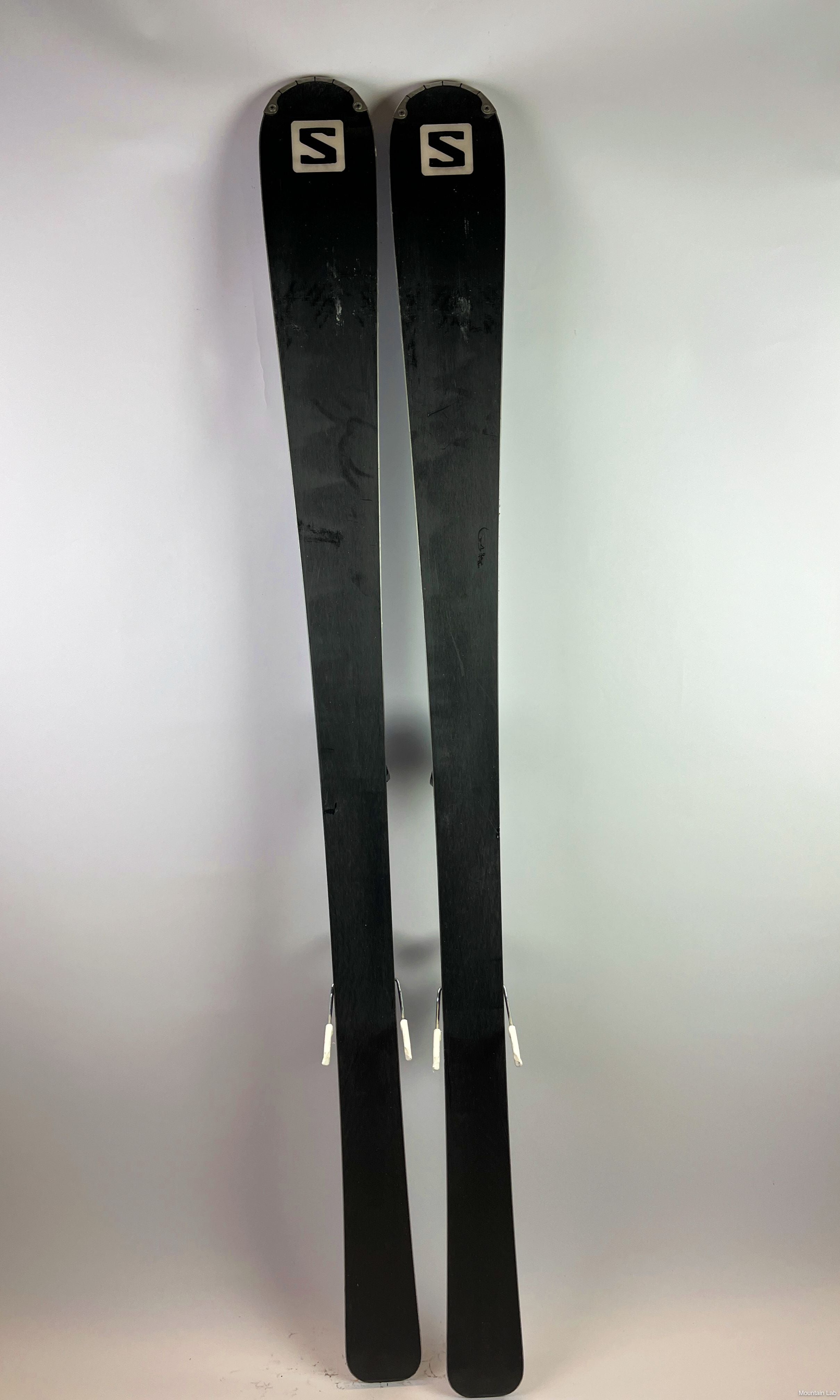 Salomon astra store skis