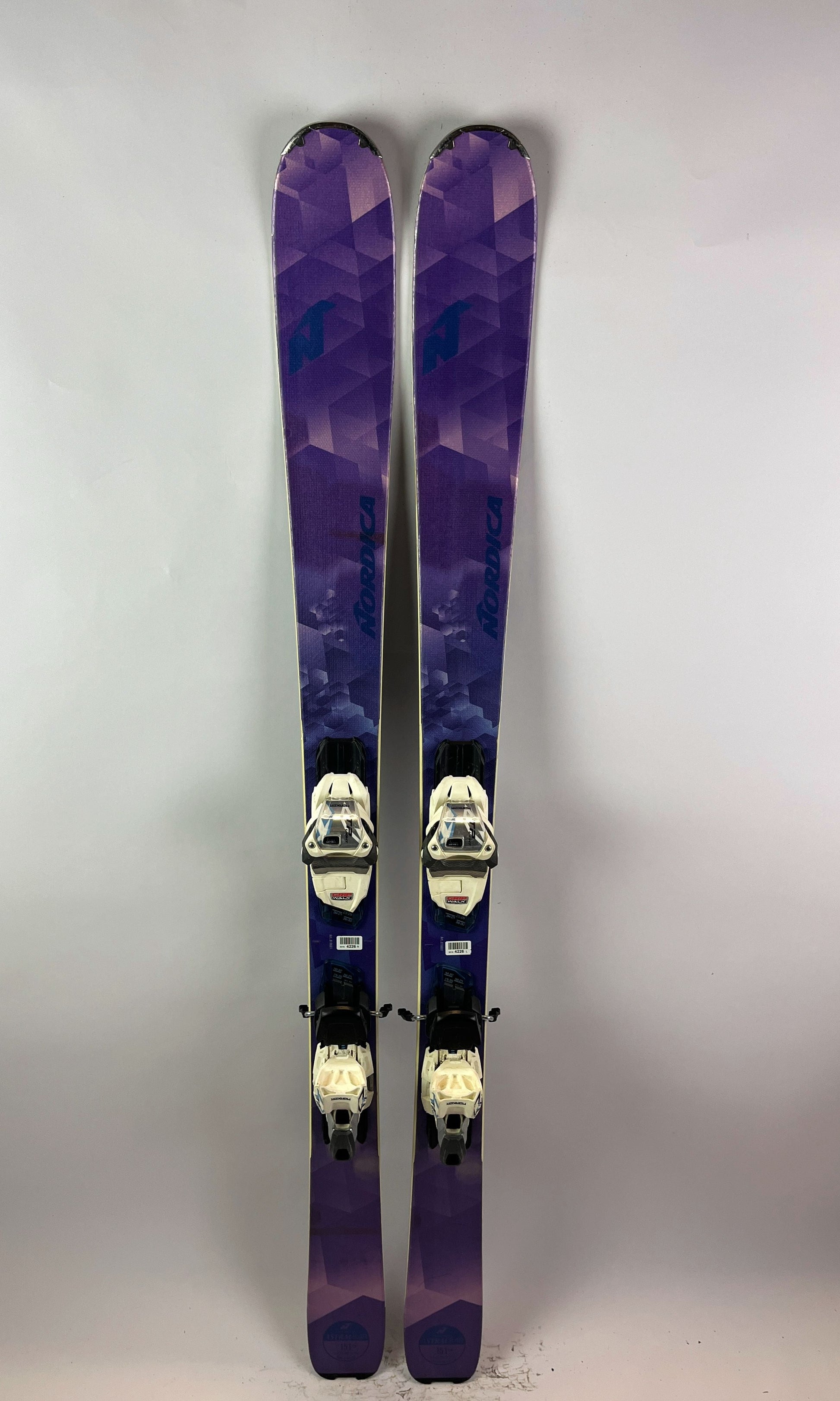 Ski Nordica Astral 84